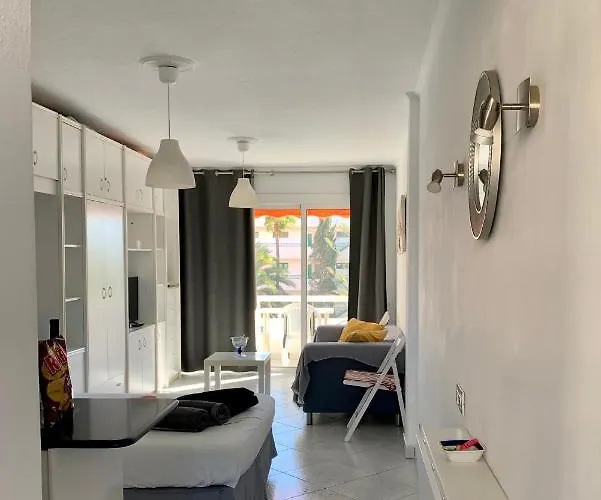 Wonderful, Lovely & Quiet In - Wifi Free Apartment